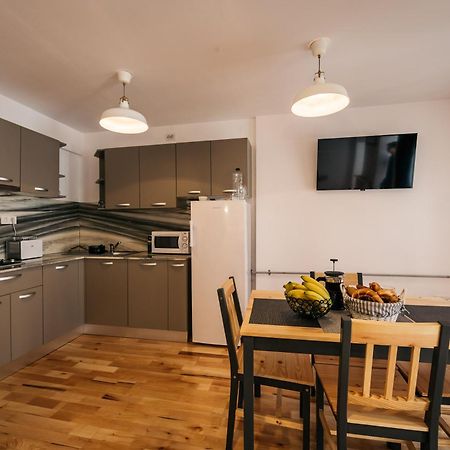 Yellowboot Aparthotel Sybin Zewnętrze zdjęcie