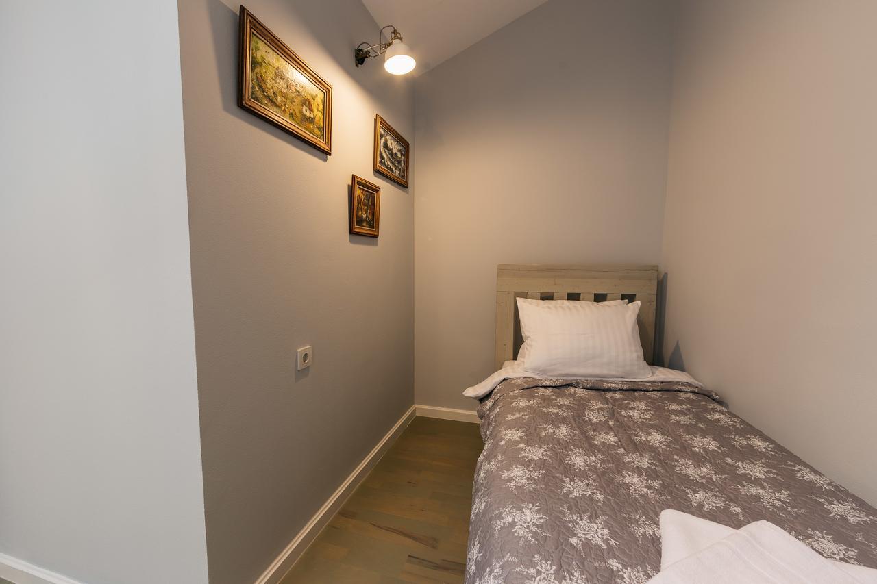 Yellowboot Aparthotel Sybin Zewnętrze zdjęcie