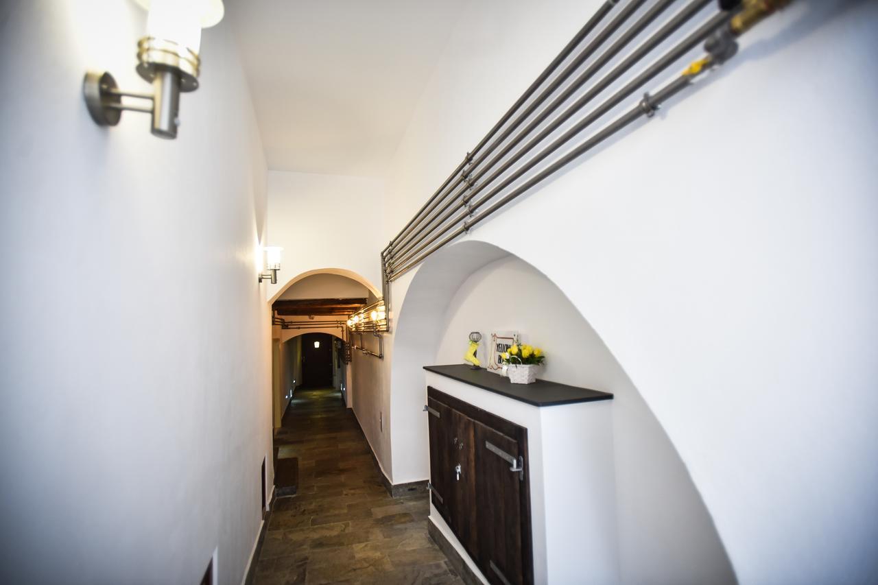 Yellowboot Aparthotel Sybin Zewnętrze zdjęcie